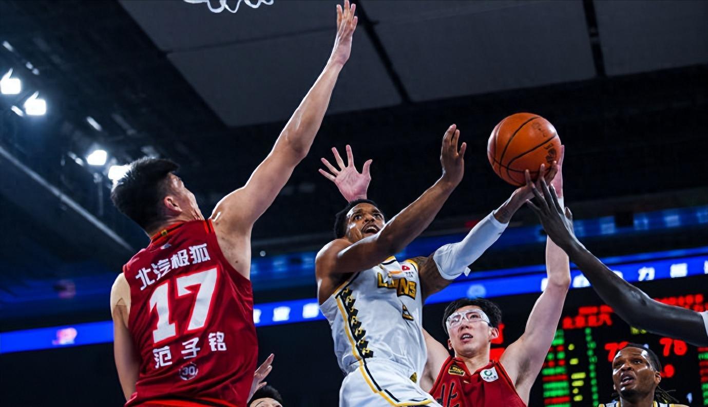 中国体育-超级外援受伤！归期未定，将影响CBA争冠格局